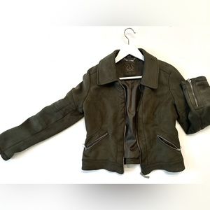 Green‎ Faux Suede Jacket Women’s in Medium